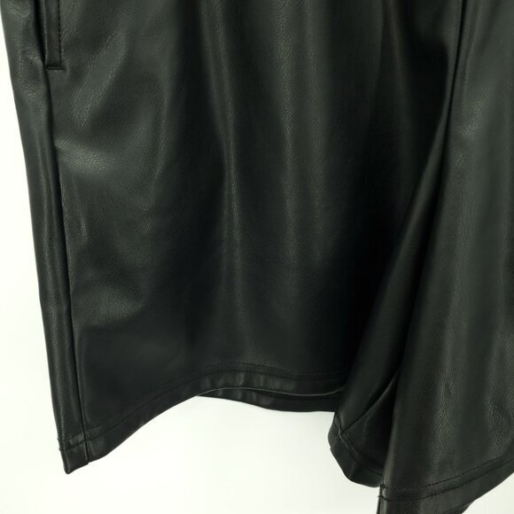 Fabletics Faux Vegan Leather Stretch Waistband Active Shorts Pockets M Black - Picture 7 of 16
